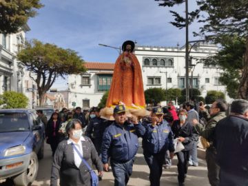 Inicia la festividad de Ch'utillos 2023 con procesión de San Bartolomé