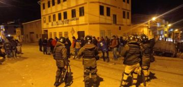 “Evistas” y “arcistas” se enfrentan por controlar sede de federación