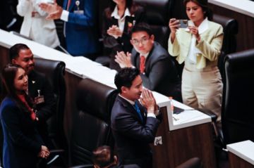 El Constitucional de Tailandia suspende al ganador de las elecciones mientras le investiga por una denuncia