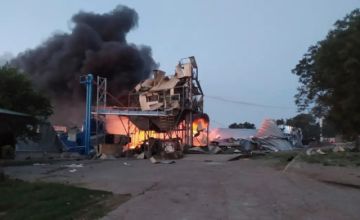 Rusia ataca Odesa a plena luz del día después de destruir 120 toneladas de productos agrícolas en un bombardeo nocturno