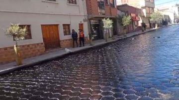 Inicia recapamiento de la calle Bustillos de la ciudad de Potosí