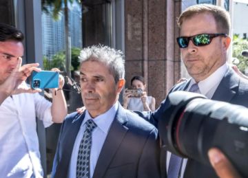Comparece Carlos De Oliveira, el tercer acusado en el caso de documentos de Trump