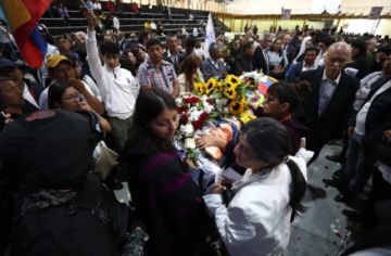 Ecuador despide a Fernando Villavicencio entre confusión y el pesar de un crimen político