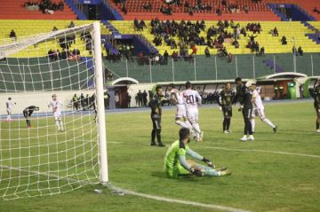 Nacional golea y vuelve a la zona de clasificación