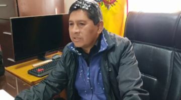 Así ocupó el escritorio de la Gobernación Wilber Jancko tras asumir como gobernador interino