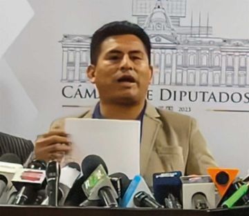 Evo tendrá su propia bancada en Diputados