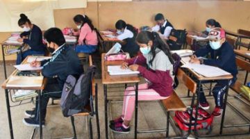 Piden mantener el abrigo en escolares