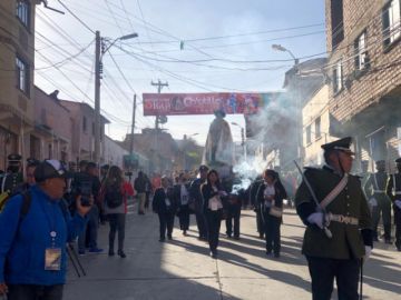 San Bartolomé ya recorre la ruta del primer día de entrada de Ch'utillos 2023