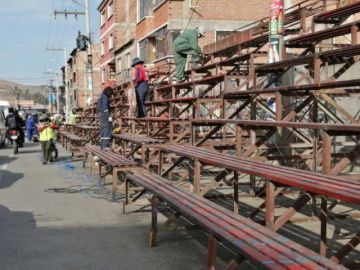 Alcaldía habilita 140 módulos de graderías para Ch’utillos