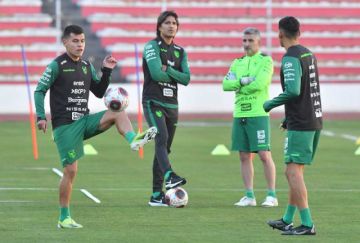 La selección de Bolivia busca liberar su fuerza ofensiva en La Paz