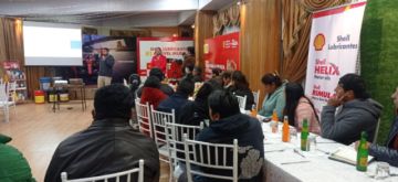 Imcruz informó sobre la calidad de Shell lubricantes en la Villa Imperial.