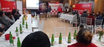Imcruz informó sobre la calidad de Shell lubricantes en la Villa Imperial.