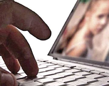 Tomó fotos íntimas a una amiga y las subió a las redes