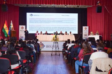 Delegación potosina participó del 13º encuentro de educación alternativa