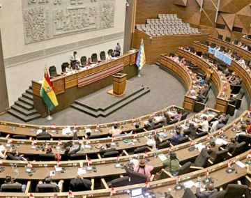 El reformulado enfrenta a partidos en la Asamblea 