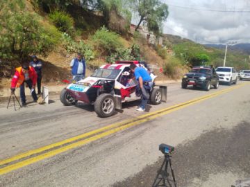 Los coches partieron de la localidad de Totacoa con dirección a Potosí.