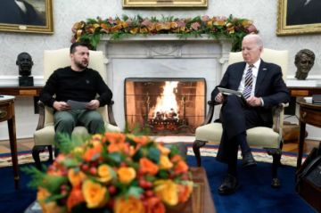 Biden anuncia ante Zelenski más ayuda a Ucrania para no dar “un regalo de Navidad” a Putin