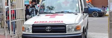 Familia festejó una promoción, pero su vehículo se embarrancó al retorno a Tarija
