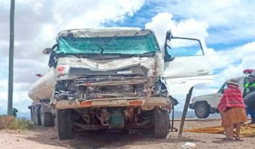 Chofer de cisterna muere  aplastado en su camión