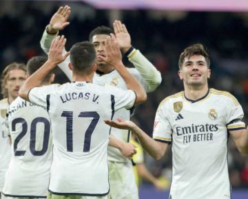 El Real Madrid golea  y mete presión al Girona