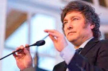 Milei ordena desregular la economía por decreto