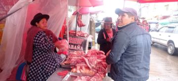 Verificarán la calidad y peso de la carne de cerdo por fin de año