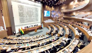 La Asamblea cierra el año con fuerte disputa política