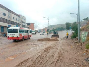 Sedimento ocasiona cierre de varias calles