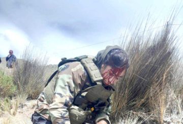 Inicia investigación por agresión a policías cerca de una comunidad