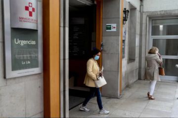 Los médicos de familia piden volver a la mascarilla obligatoria en los centros de salud