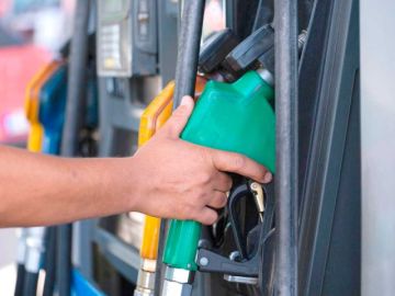 Investigan autos con alta carga de combustible