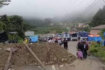 Cochabamba: Reportan que ayudante de bus abusa sexualmente a niña en bloqueo en Parotani