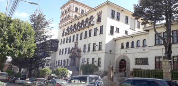 La UATF matricula a universitarios mediante internet sin generar filas