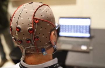 Implantan el primer chip cerebral en un ser humano: Telepathy
