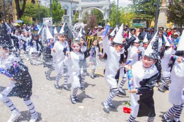 El Corso Infantil se vive hoy en Potosí