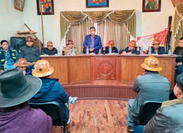 Acuerdo viabiliza migración de todos los mineros de la parte alta del cerro