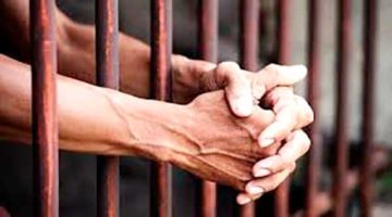 Adolescente habría sido violada por su papá desde que tenía ocho años