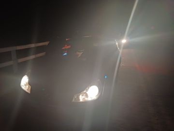 Los policías en plena búsqueda de los evadidos.