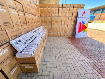Aduana secuestra marihuana y 1.344 cajas de cigarrillo de contrabando en Cochabamba