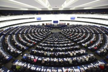 La Eurocámara ratifica la primera ley del mundo que regula la inteligencia artificial