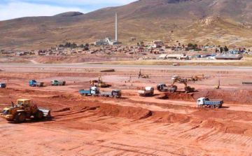Los cívicos hablan de sobreprecio en obra y Gobernación reporta avance