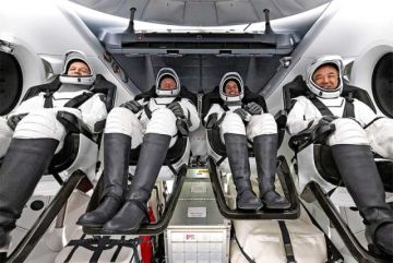 Los tripulantes de Crew-7 regresan con éxito a tierra