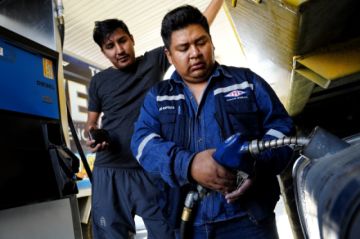Gobierno eleva porcentaje de mezcla de combustible para “sustituir gradualmente importaciones” 