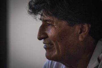 “Si inhabilitan a Evo va a haber una convulsión. Si quiere eso, pues, eso va a ser la responsabilidad del Gobierno", dice Evo Morales