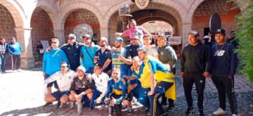 Potosí atrae a turistas que llegaron para el partido Nacional - Boca