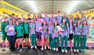 La selección boliviana de natación.