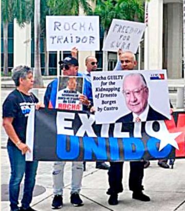 Piden sentencia máxima para exembajador Rocha