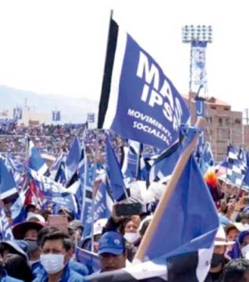 El TSE observa el congreso  de Evo por falta de consenso
