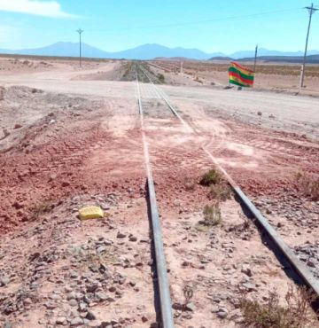 Levantan bloqueo de línea férrea y se normaliza la exportación minera