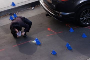 Cuatro policías y un fugitivo mueren en un operativo en Carolina del Norte (EE.UU.)